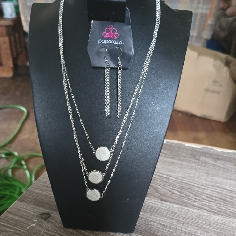 Paparazzi Silver Triple Disc Necklace Set